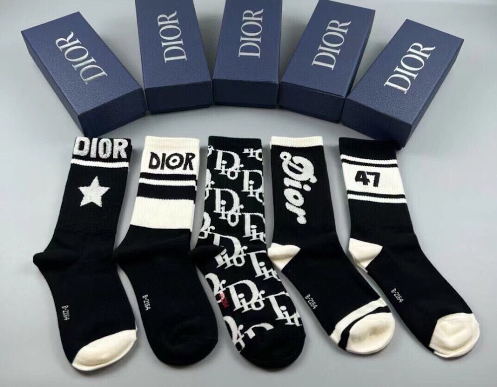 Dragons Bags Premium Luxury Socks --98543