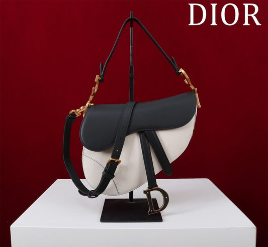 Dragons BagsDiorn Luxury Bag --116526