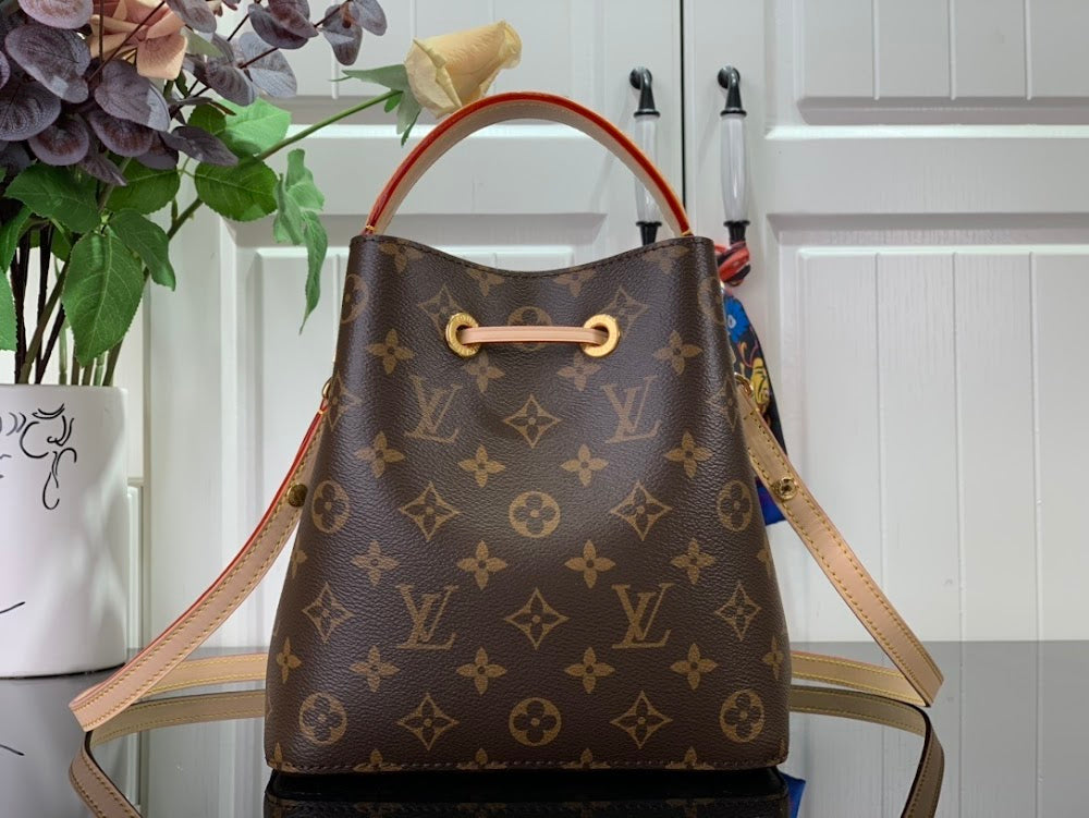 Dragons Bags ln Luxury Bag --96696