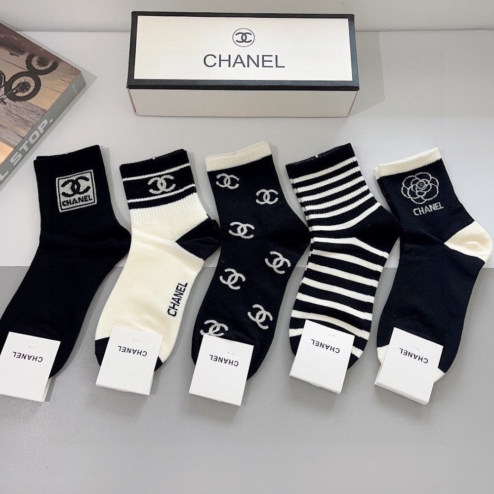 Dragons Bags Premium Luxury Socks --97760