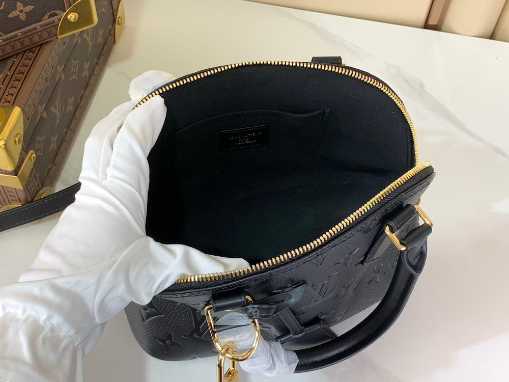 Dragons Bags ln Luxury Bag --69859