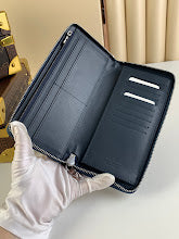 new-elite-designer-bags-nm5104