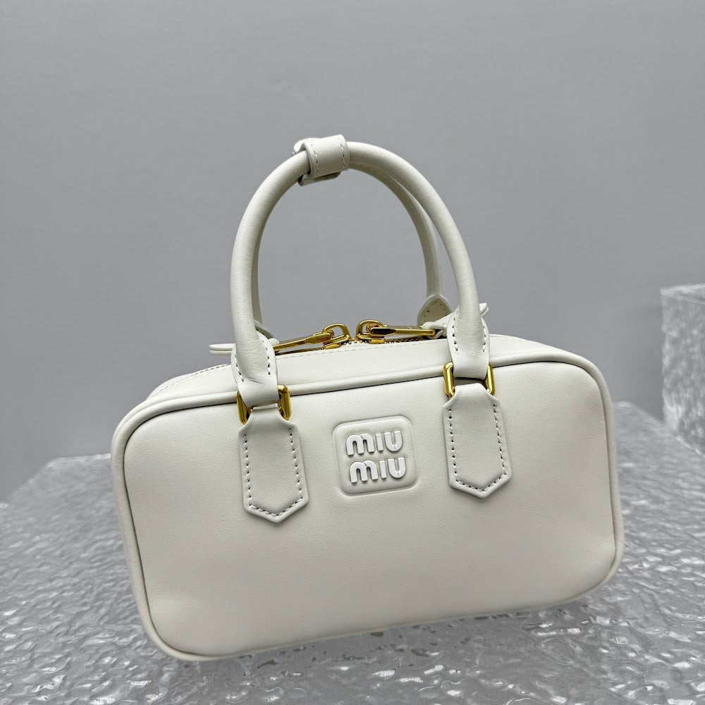 Dragons Bags Miun Miun Luxury Bag --123469