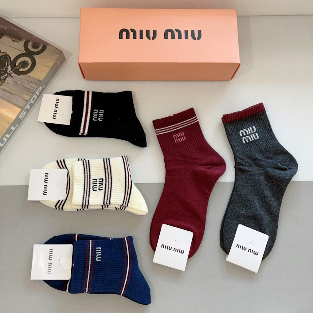 Dragons Bags Premium Luxury Socks --98098