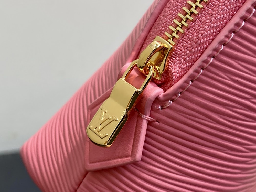 Dragons Bags ln Luxury Bag --96847