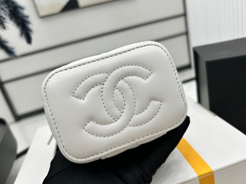 new-luxury-designer-bags-nm9303