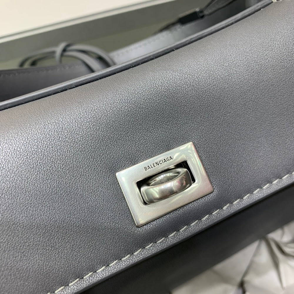 Dragons Bags Balenciaga Luxury Bag --111360