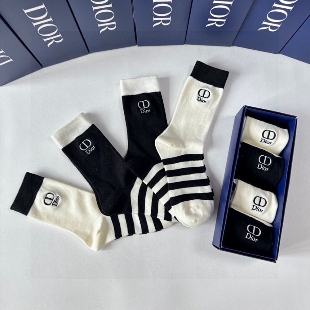 Dragons Bags Premium Luxury Socks --97957