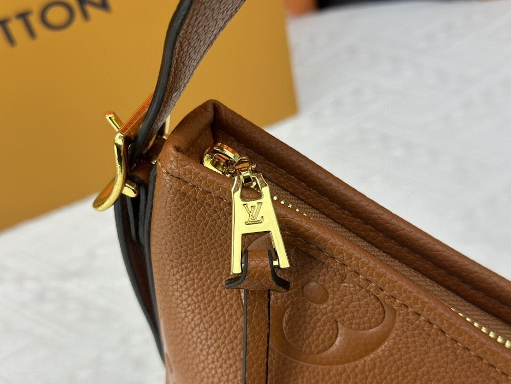 Dragons Bags ln Luxury Bag --76354