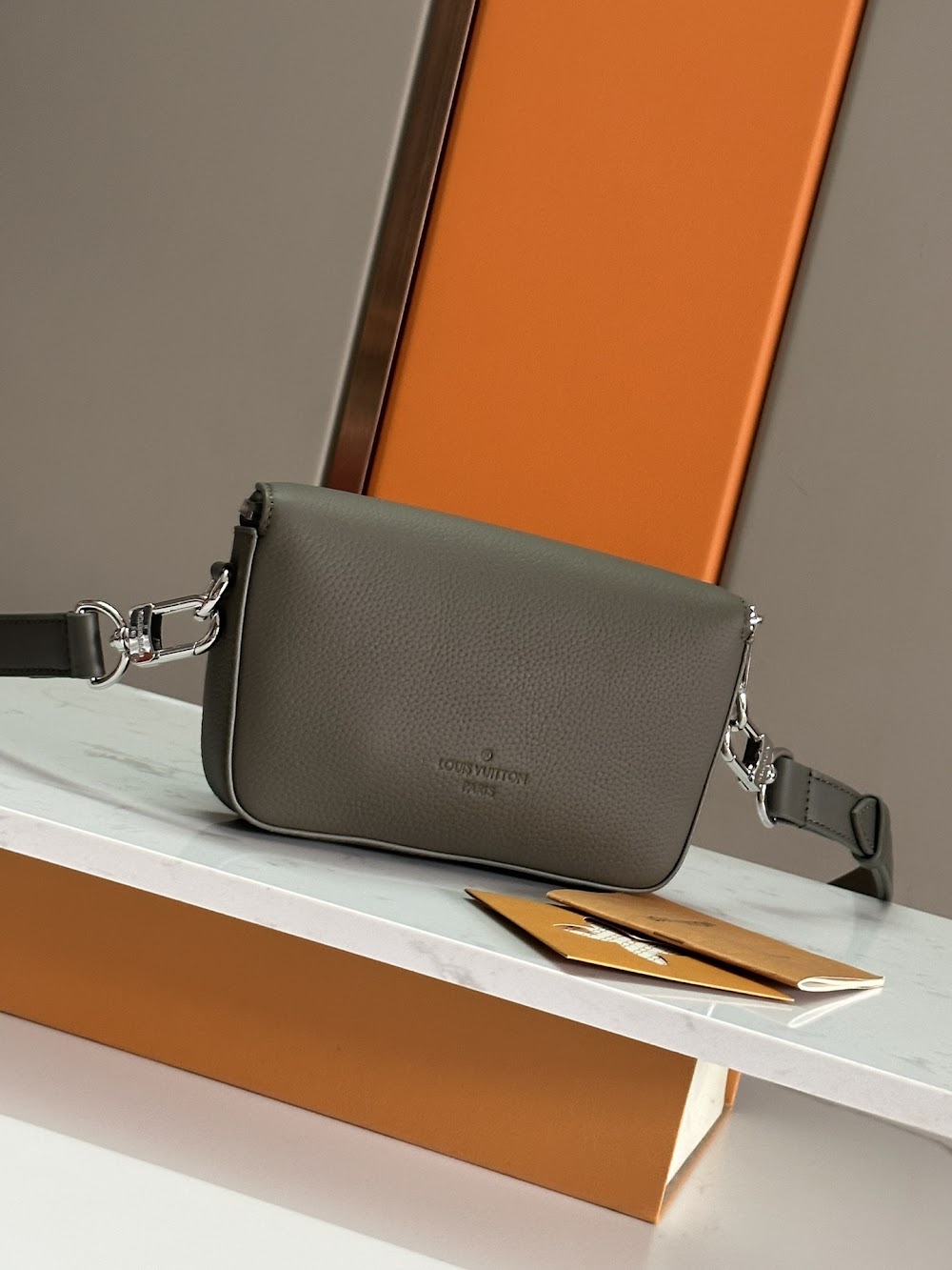 Dragons Bags ln Luxury Bag --70649