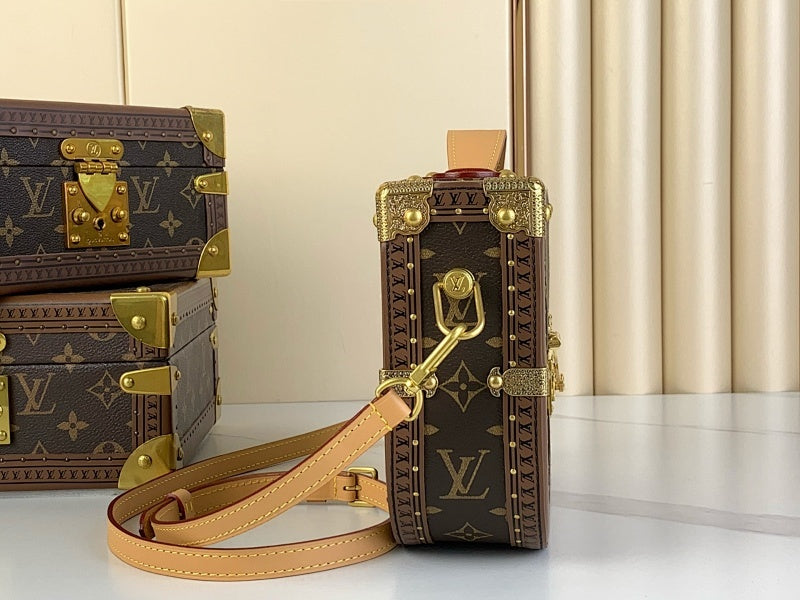 Dragons Bags ln Luxury Bag --69767