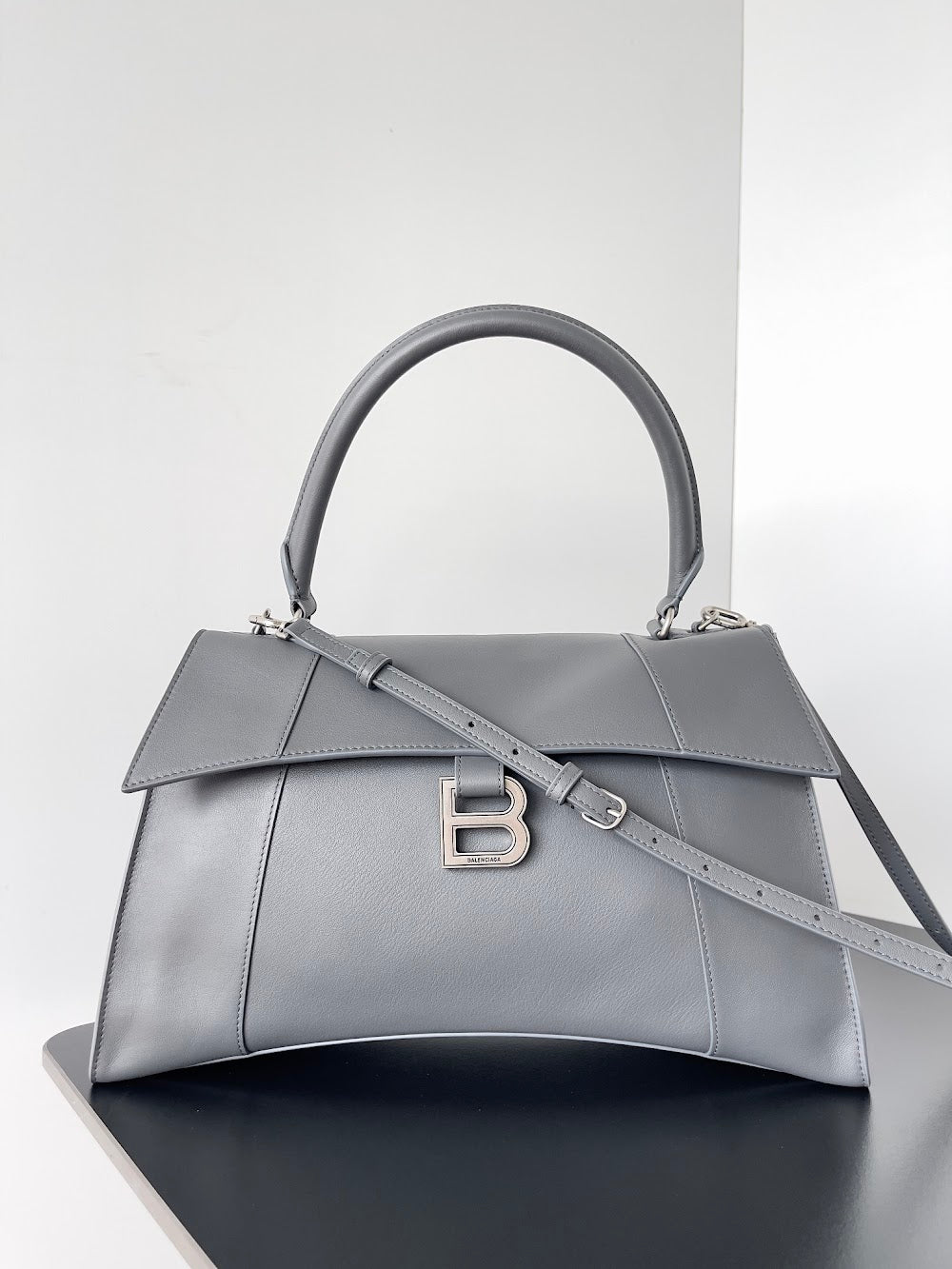 Dragons Bags Balenciaga Luxury Bag --111575