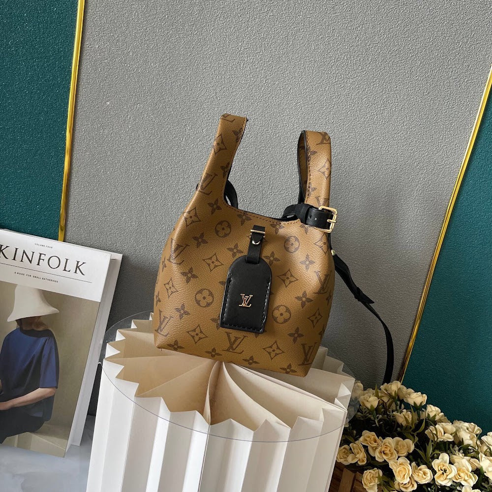 Dragons Bags ln Luxury Bag --81382
