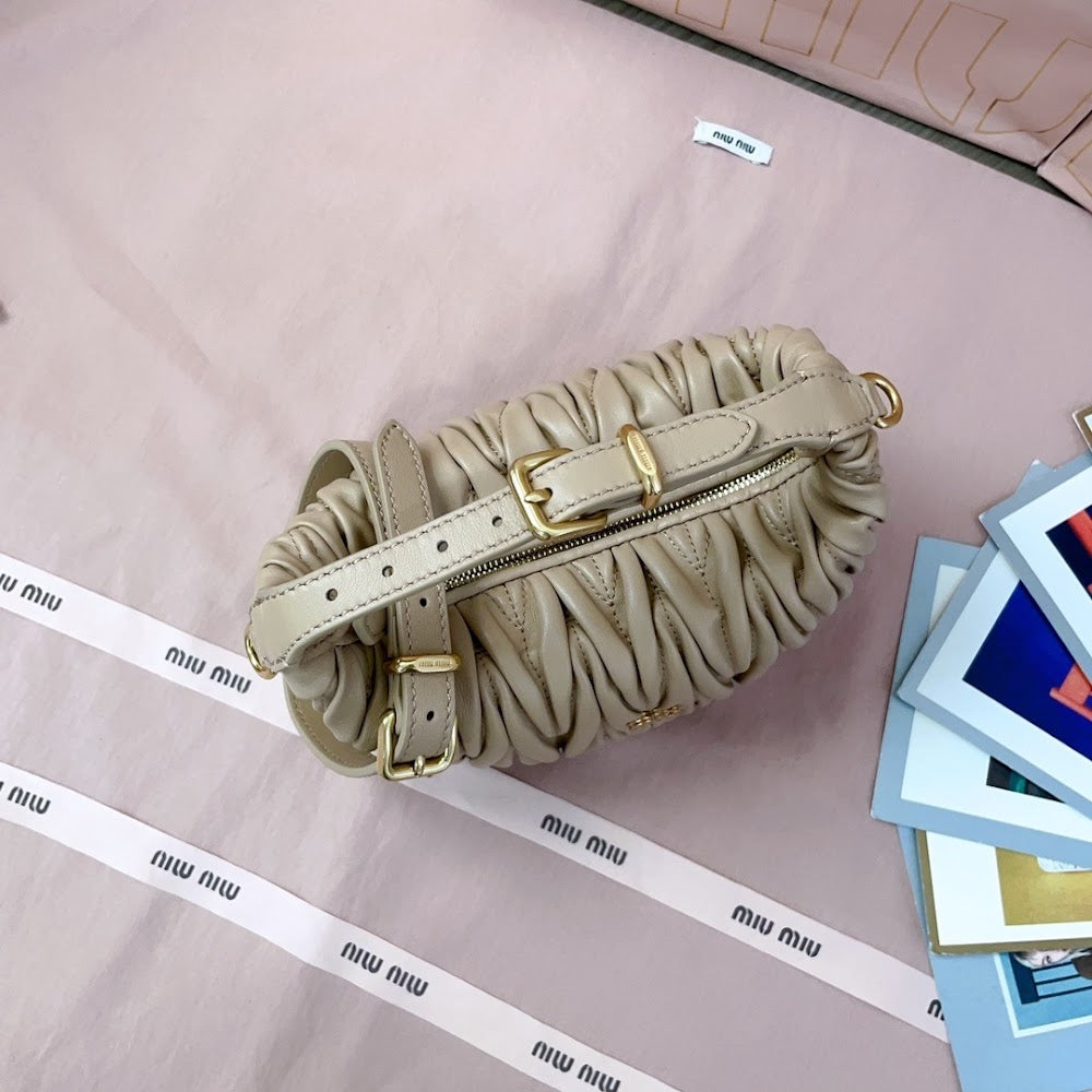Dragons Bags Miun Miun Luxury Bag --123706