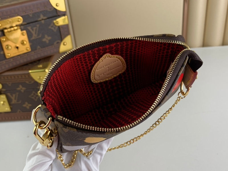 Dragons Bags ln Luxury Bag --61447