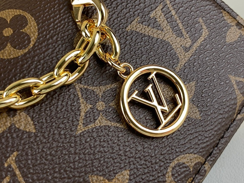 Dragons Bags ln Luxury Bag --68470