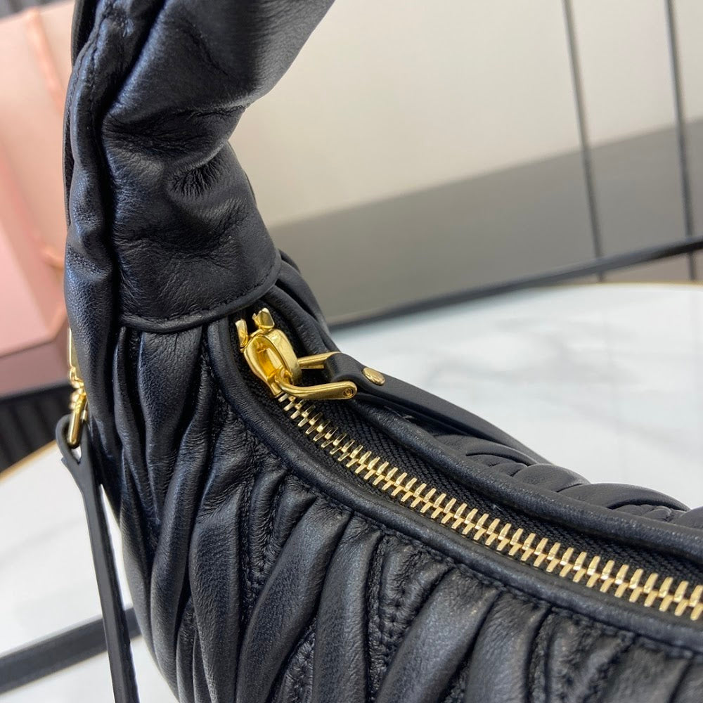 Dragons Bags Miun Miun Luxury Bag --122168