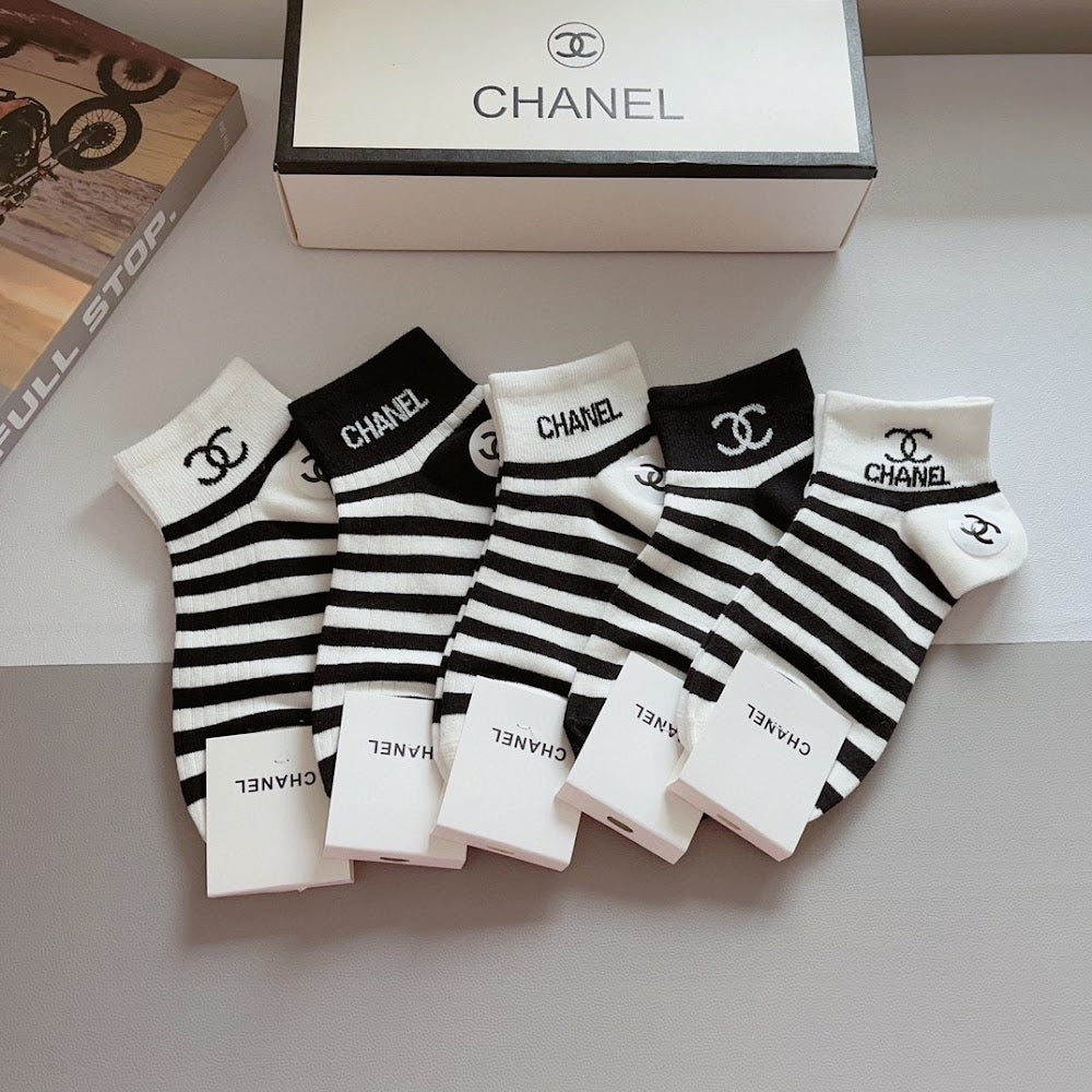 Dragons Bags Premium Luxury Socks --97720