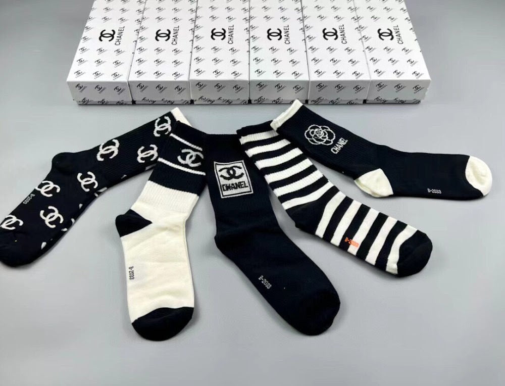 Dragons Bags Premium Luxury Socks --98332