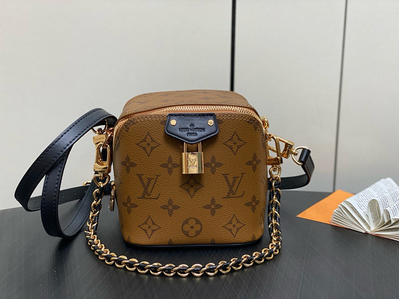 Dragons Bags ln Luxury Bag --81427