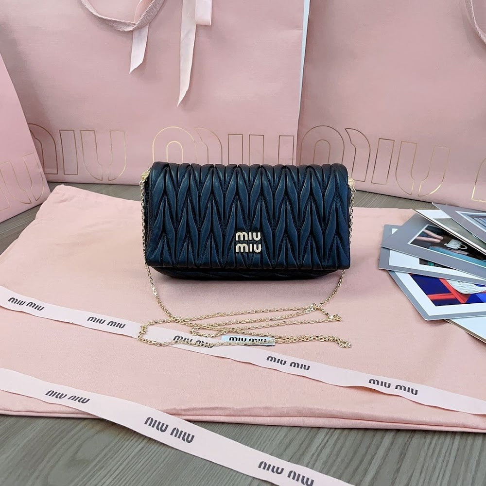 Dragons Bags Miun Miun Luxury Bag --123004