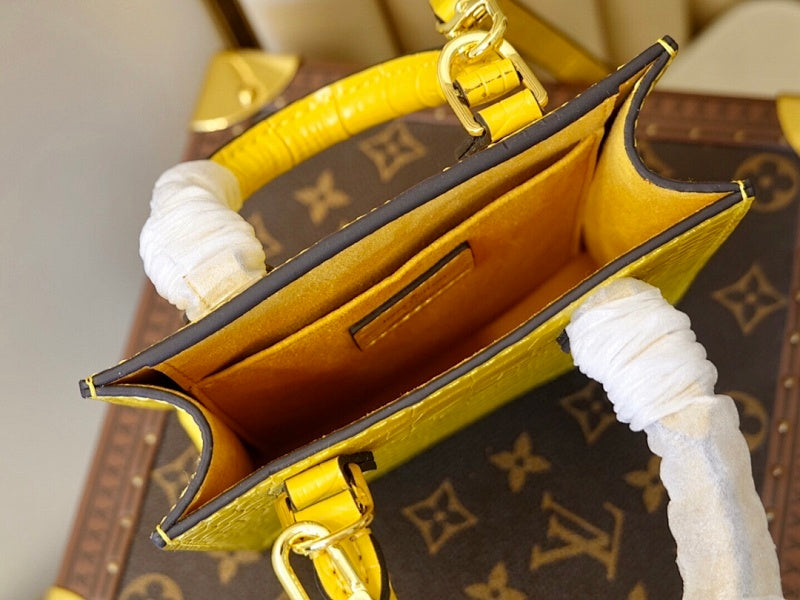 Dragons Bags ln Luxury Bag --60251