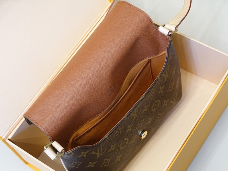 Dragons Bags ln Luxury Bag --56294