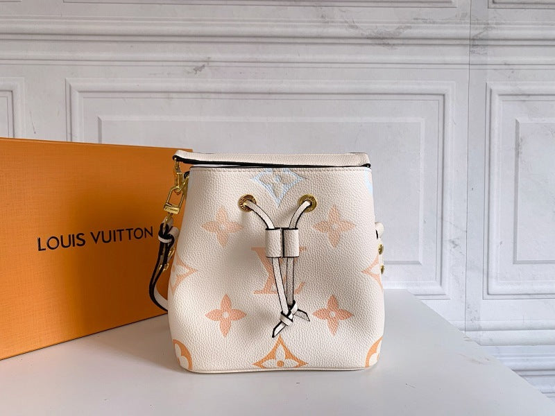 Dragons Bags ln Luxury Bag --77975