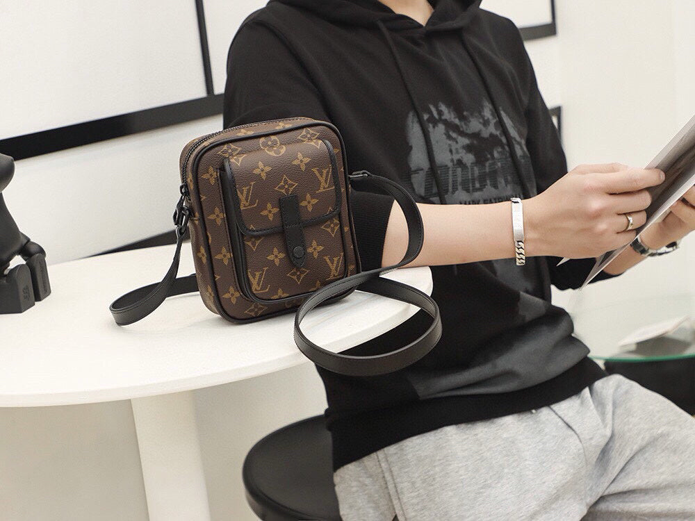 Dragons Bags ln Luxury Bag --70489