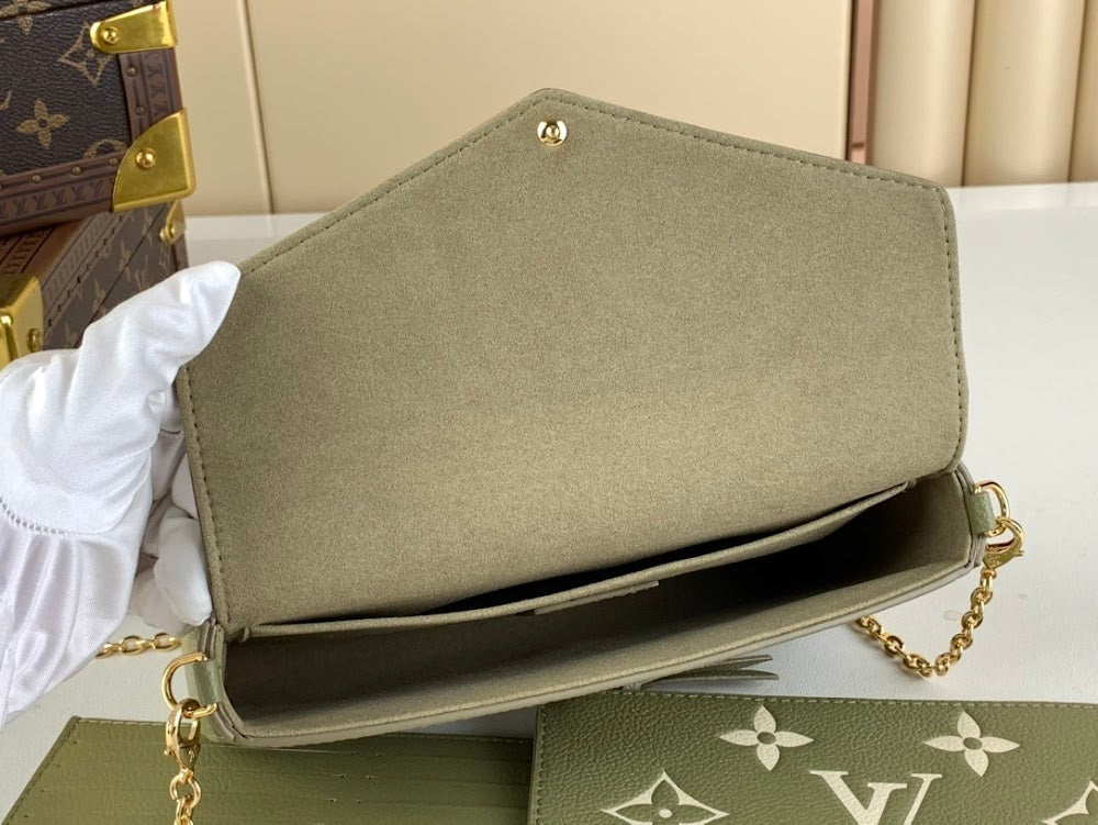 Dragons Bags ln Luxury Bag --61793