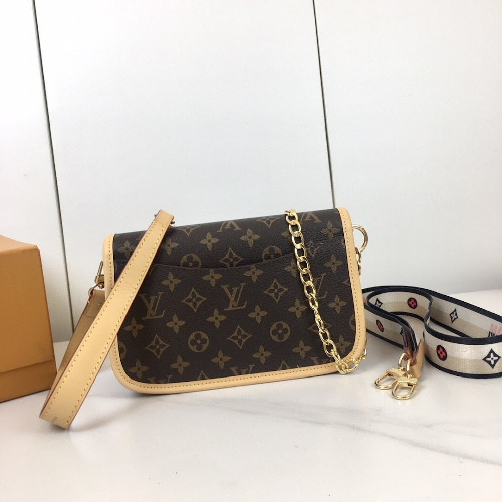 Dragons Bags ln Luxury Bag --76560