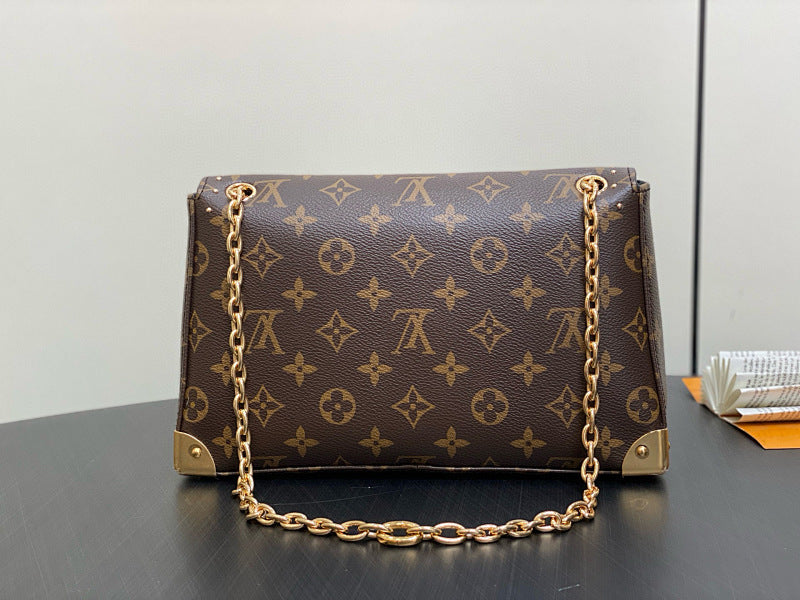 Dragons Bags ln Luxury Bag --81689