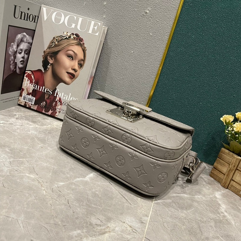 Dragons Bags ln Luxury Bag --70087