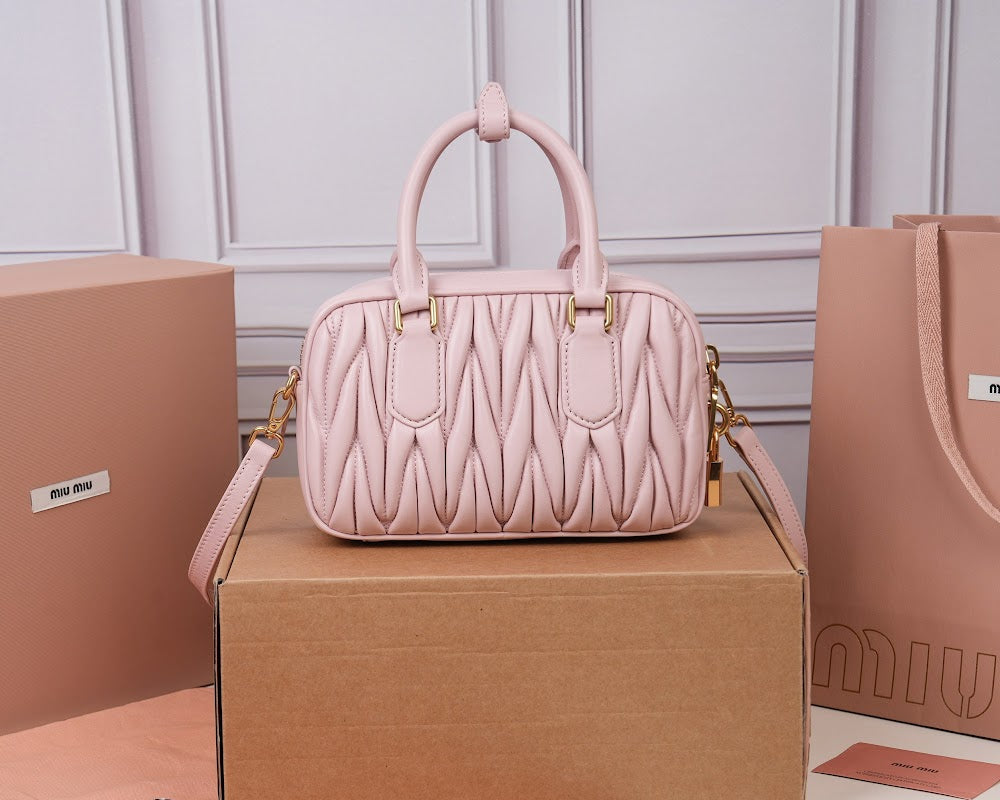 Dragons Bags Miun Miun Luxury Bag --123057