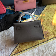 new-luxury-designer-bags-nm11428