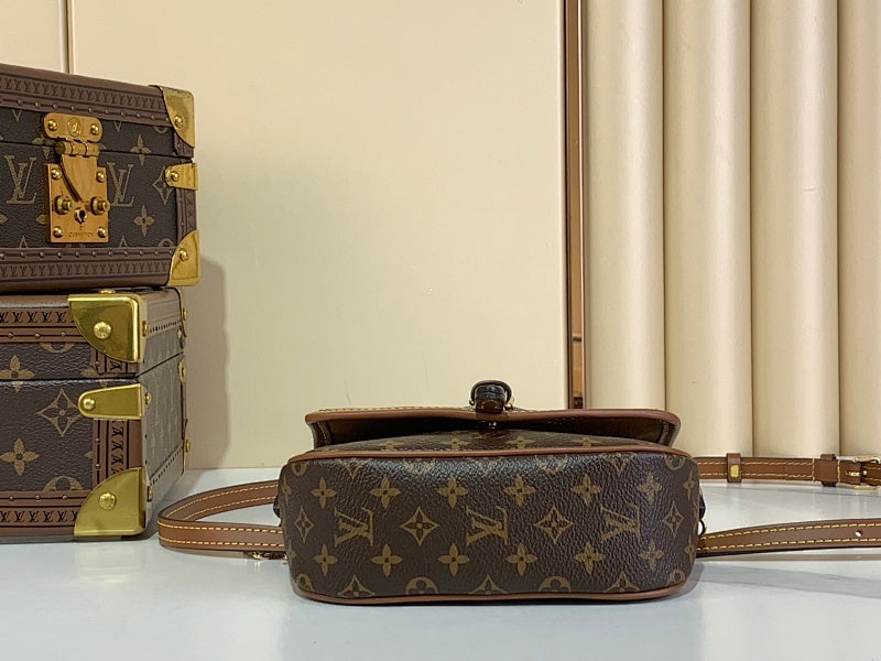 Dragons Bags ln Luxury Bag --62851