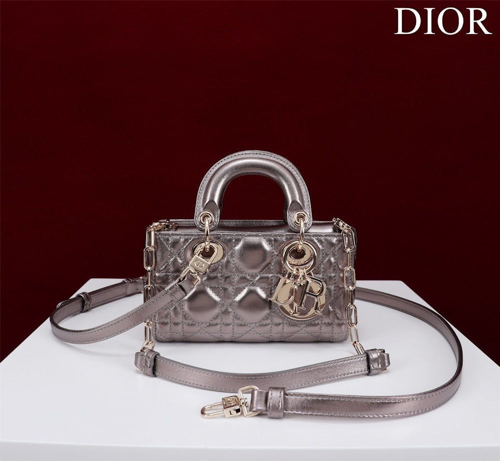 Dragons BagsDiorn Luxury Bag --116470