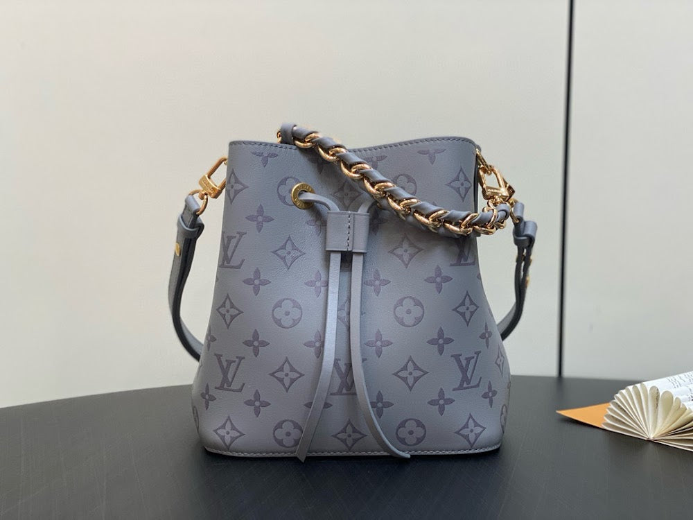 Dragons Bags ln Luxury Bag --81509