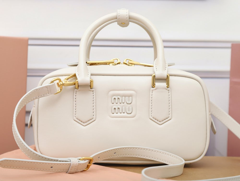 Dragons Bags Miun Miun Luxury Bag --123435