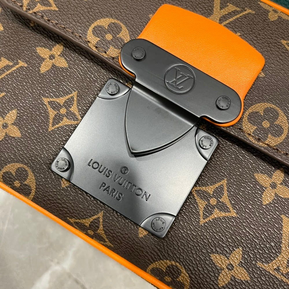Dragons Bags ln Luxury Bag --70070