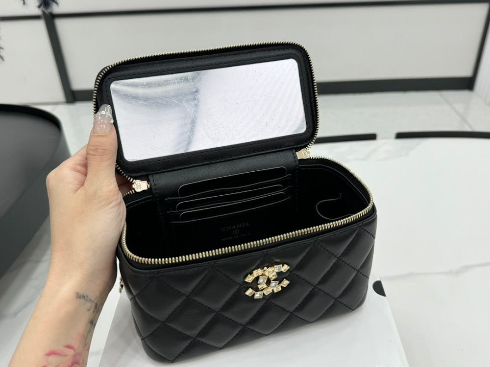 new-designer-premium-bags-nm9310