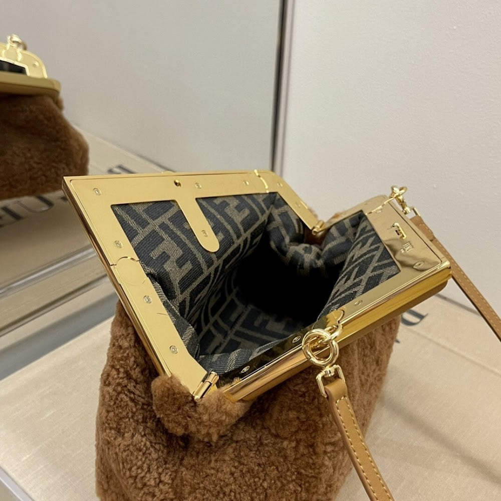 new-designer-premium-bags-nm15247