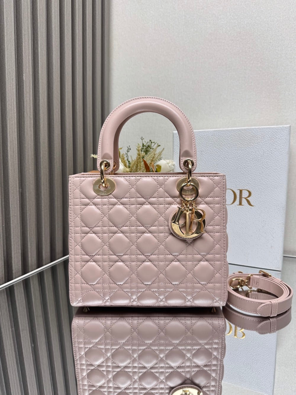 Dragons BagsDiorn Luxury Bag --116019