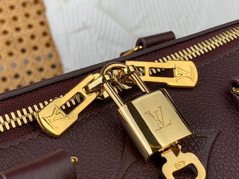 Dragons Bags ln Luxury Bag --68736
