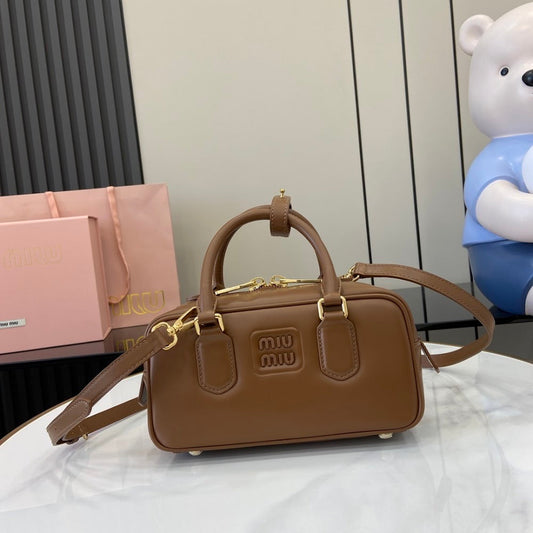 Dragons Bags Miun Miun Luxury Bag --122183