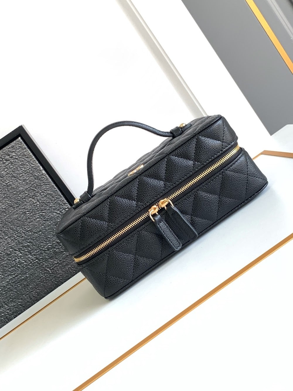 new-luxury-designer-bags-nm9599
