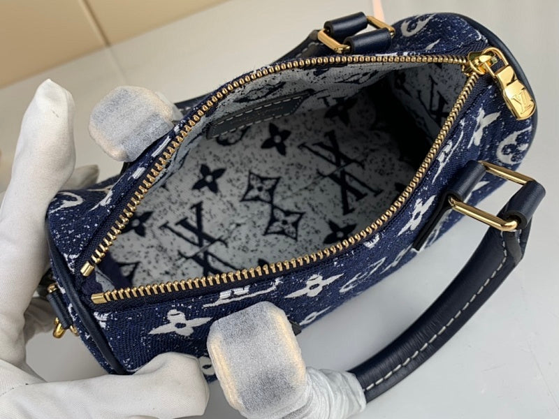 Dragons Bags ln Luxury Bag --60691