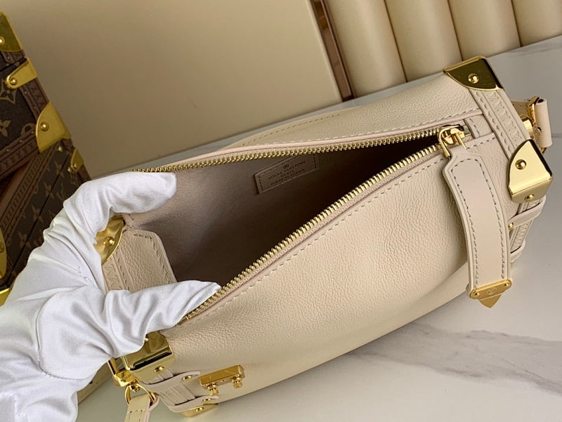 Dragons Bags ln Luxury Bag --62150