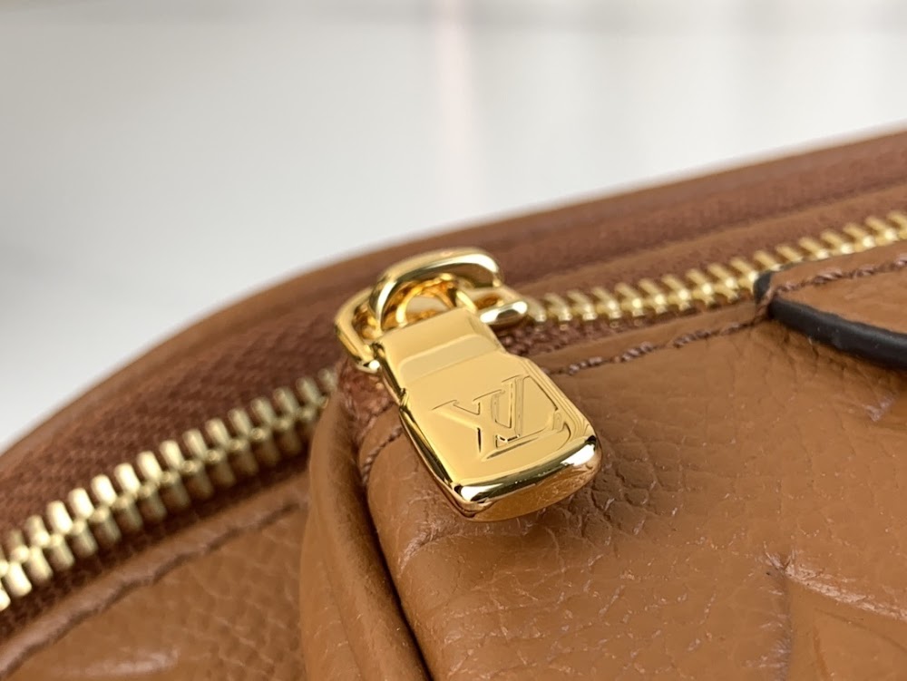 Dragons Bags ln Luxury Bag --62351