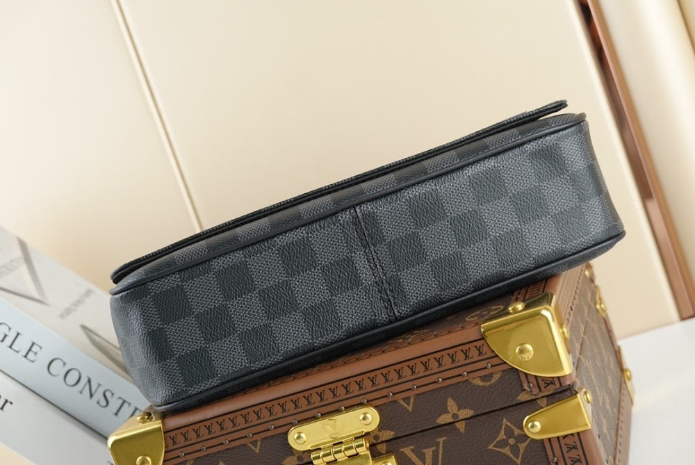 Dragons Bags ln Luxury Bag --58674